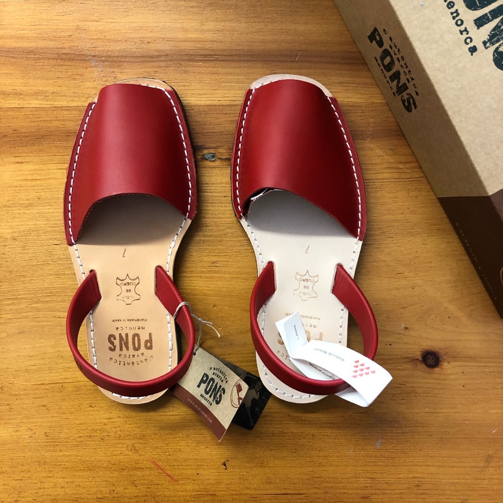 Pons Avarcas Sandals Women’s Size 7